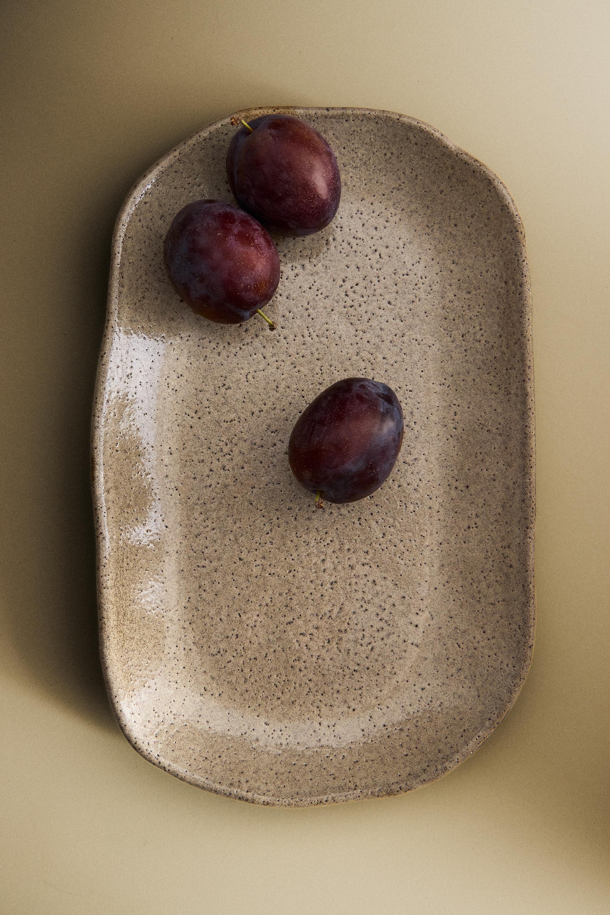 TERRACOTTA SERVING DISH